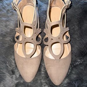 Lauren Conrad dress sandals